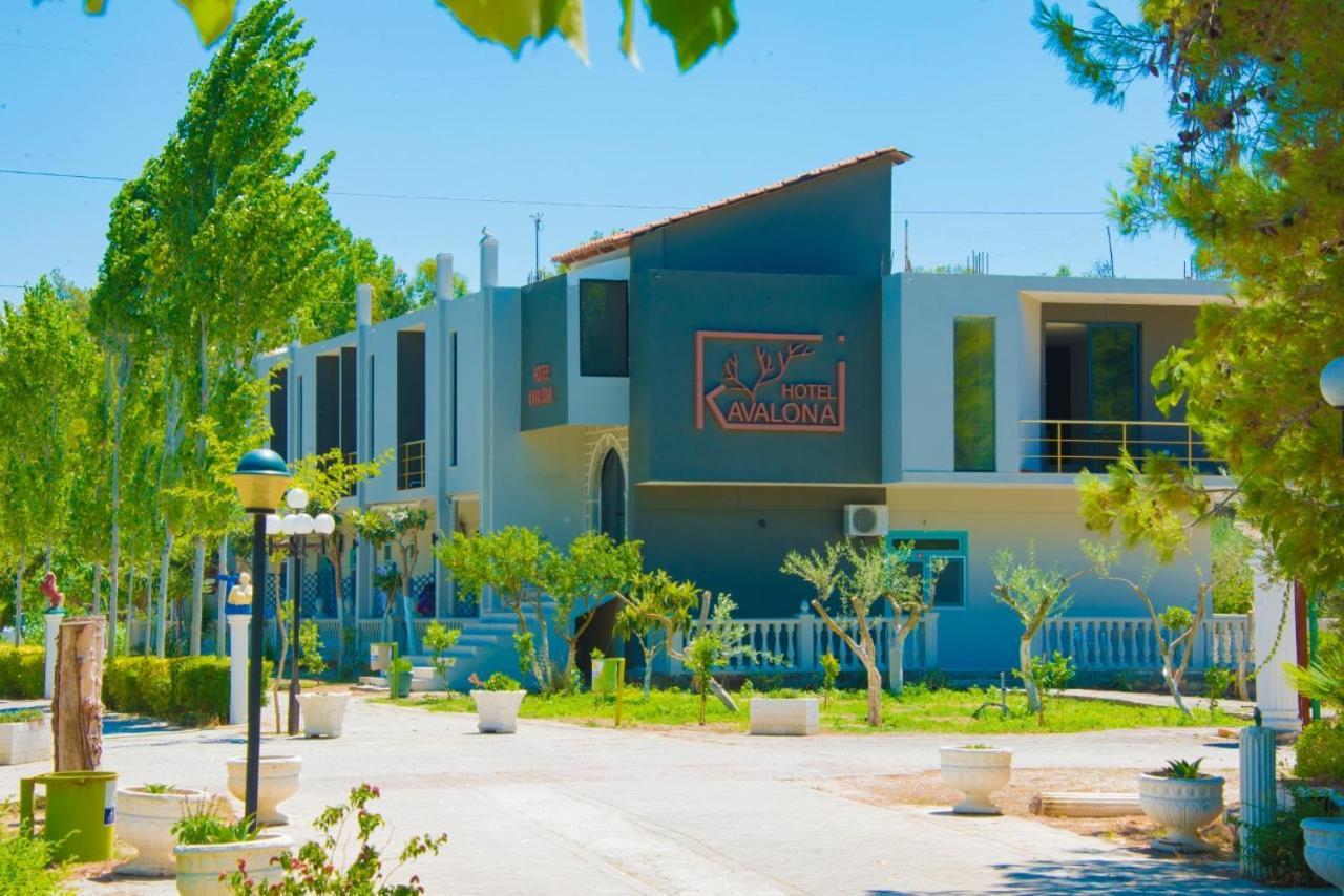 Kavalona Park Hotel Vlore Bagian luar foto