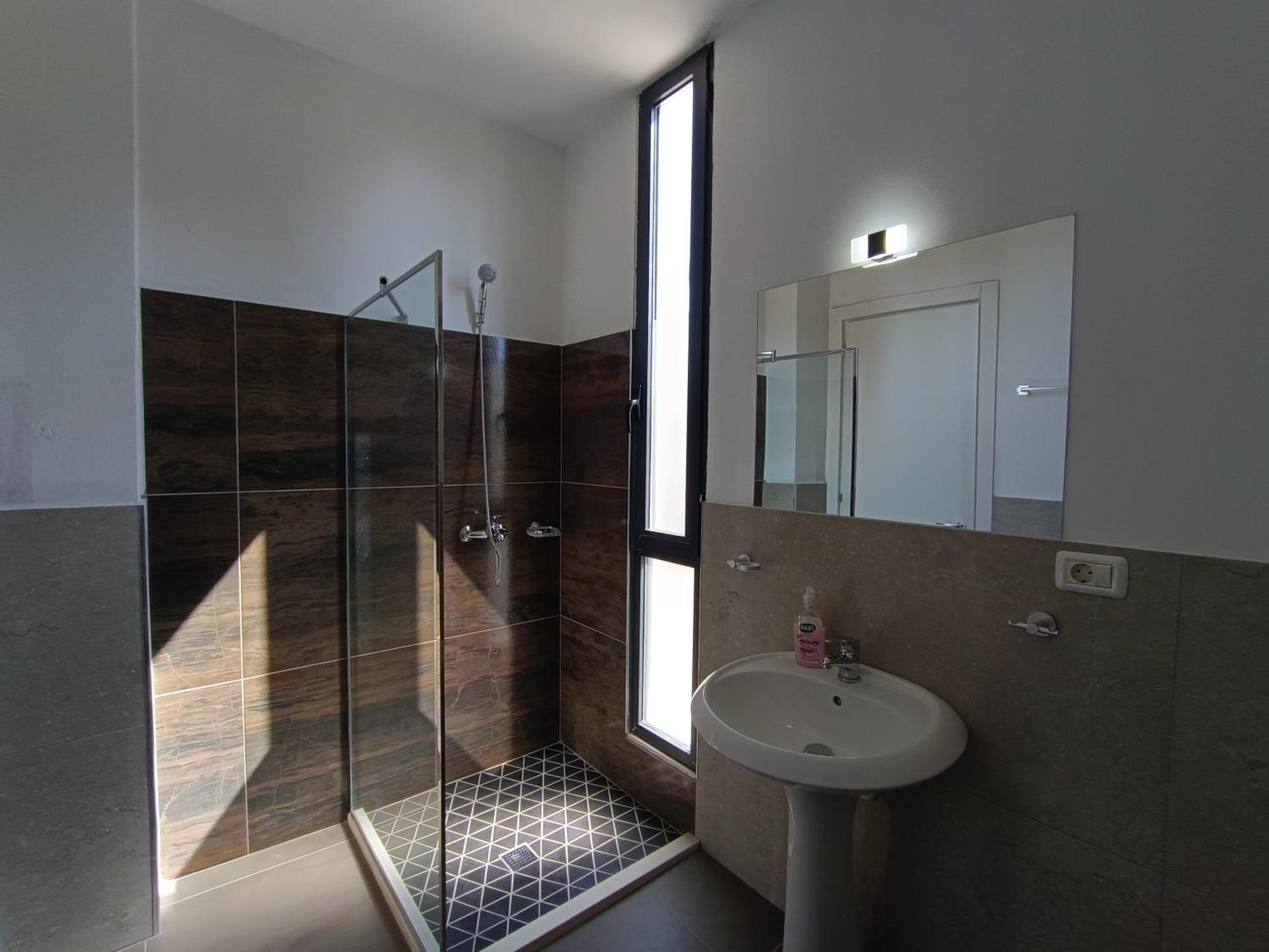 Kavalona Park Hotel Vlore Ruang foto